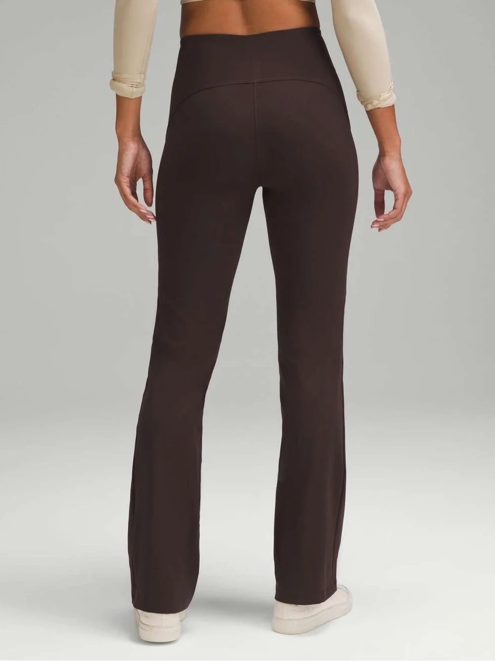 Lululemon Smooth Fit Pull-On High-Rise Pant Regular size 4 Espresso